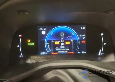 2025 Toyota Camry Xse from USA, damaged, VIN 4T1DAACK1SU602060